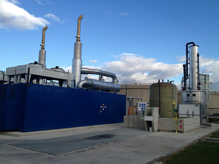 La instalación ofrece la automatización de un sistema de cogeneración de energía a partir del biogás que se produce en el proceso de digestión de fangos de la propia planta de EDAR Murcia Este