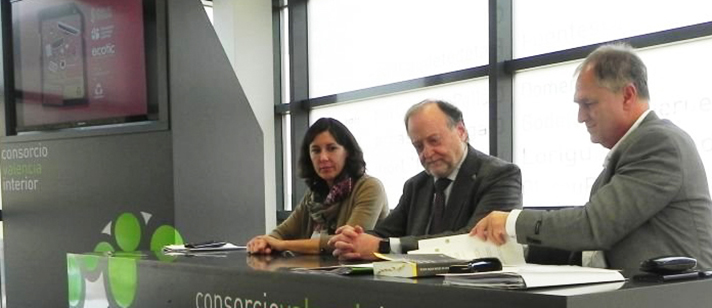 El convenio ha sido suscrito por Manuel Civera, presidente del CVI y Andrés Martínez, director general de ECOTIC, y ha contado con la presencia de María Diago, directora general del Cambio Climático y Calidad Ambiental de la Generalitat Valenciana