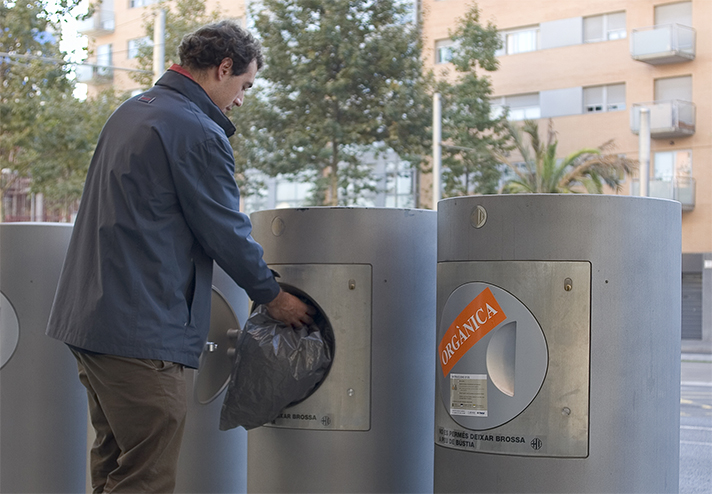 Los resultados sobrepasan en más de 10 puntos la tasa media que se registra España para el papel y el cartón que se recoge para ser reciclado
