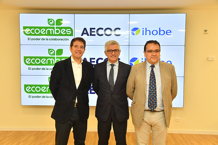 Una foto del acuerdo entre AECOC, Ecoembes y el Gobierno Vasco 