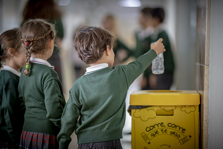 Docentes de 478 colegios de todas las Comunidades Autónomas incorporarán una mirada ambiental a sus aulas durante el curso 2019/20, llevando a los más pequeños la importancia del cuidado del medioambiente 