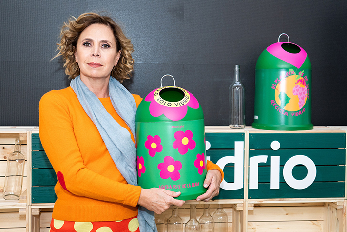 Agatha Ruiz de la Prada ha sido galardonada con el “Premio Especial #Ecólatras” como reconocimiento a su trayectoria y su compromiso permanente con la protección del medio ambiente 