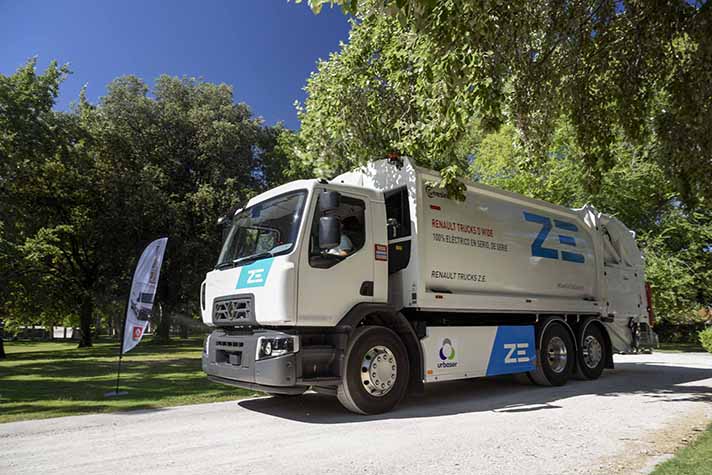 El evento de entrega de llaves del primer Renault Trucks D Wide Z.E. 100% eléctrico a Urbaser se ha celebrado en Madrid