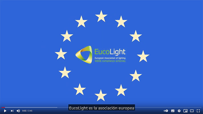 EUCOLIGHT ha recogido para su reciclaje más de 250.000 toneladas de bombillas, equivalentes a dos billones de unidades
