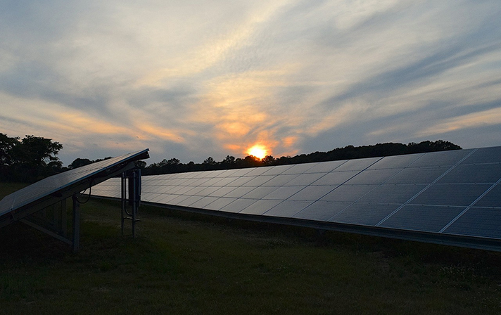 El precio de la luz dispara la instalación de paneles solares en industrias