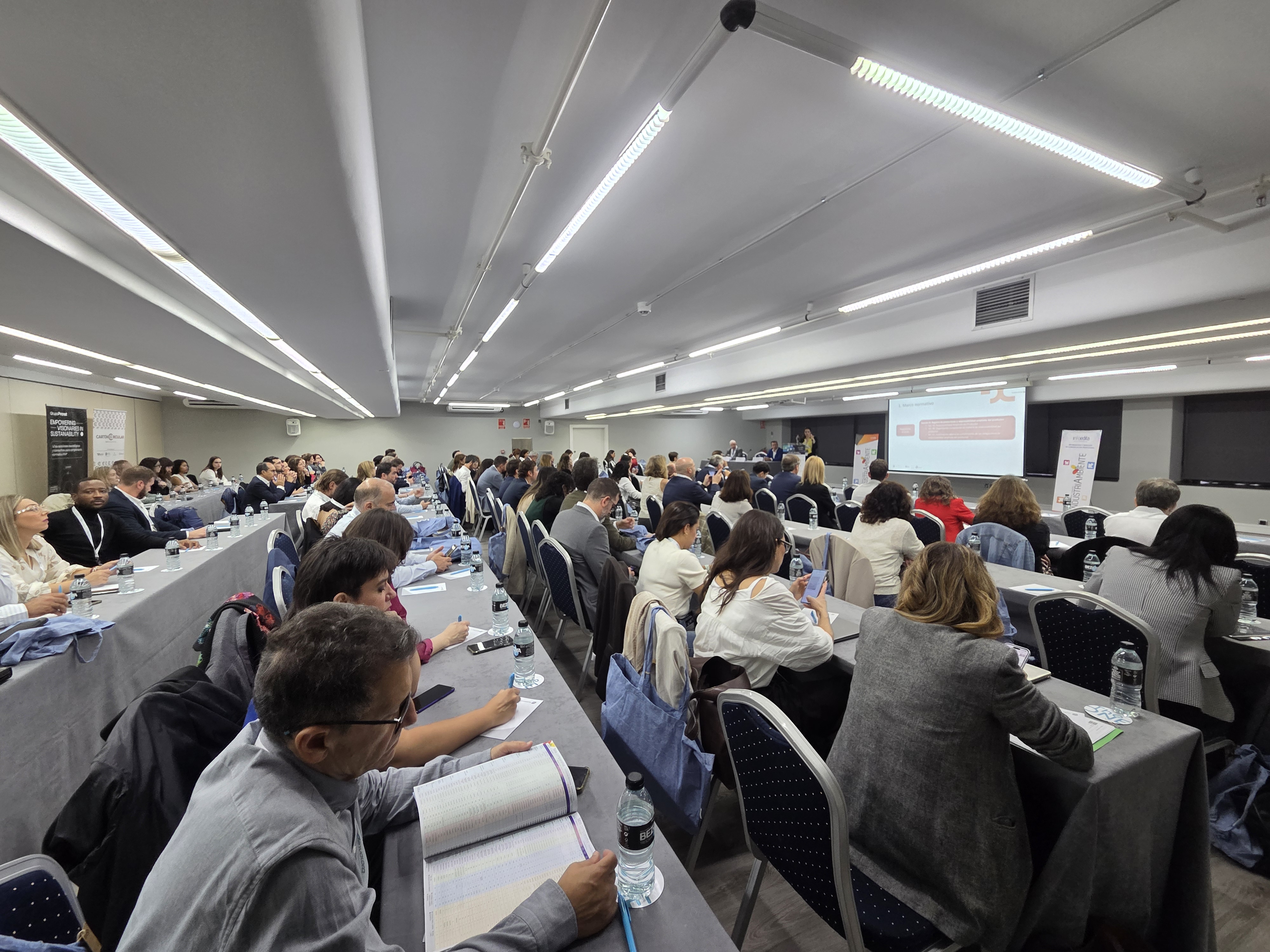 Jornada y Encuentro Empresarial de los SCRAP