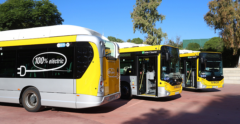 El Bus Metropolitano estrena seis nuevos autobuses eléctricos de cero emisiones y uno híbrido