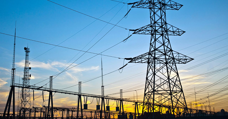 El MITECO adjudica 928 MW de acceso a la red eléctrica a grandes proyectos industriales por más de 3.000 millones de euros