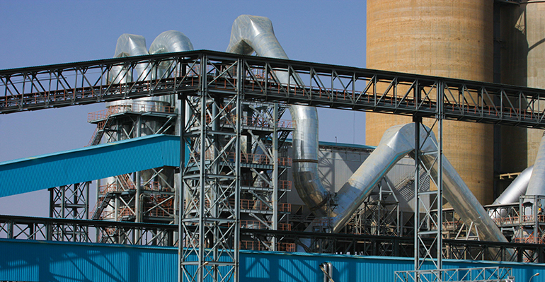 El MITECO lanza 50 millones para sustituir los combustibles fósiles por renovables en plantas de cogeneración y tratamiento de residuos