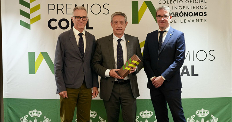 Olallo Villoldo, fundador de Grupotec, recibe el premio Referente Profesional del Colegio de Ingenieros Agrónomos de Levante