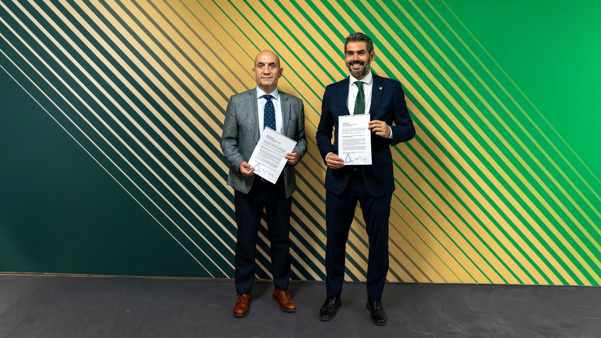 El Real Betis se convierte en el primer equipo de fútbol en adherirse a la alianza StepbyWater