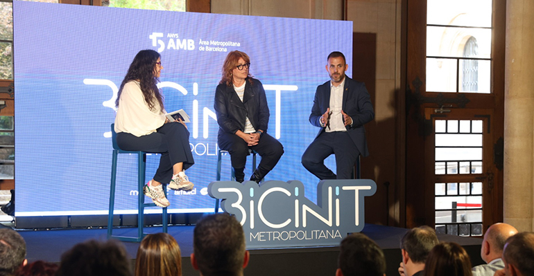 El AMB celebra la primera gala de la bicicleta metropolitana y señala los retos de futuro de la movilidad ciclista