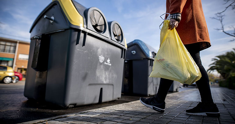 El contenedor amarillo ya está presente en toda España tras finalizar su implantación en A Coruña