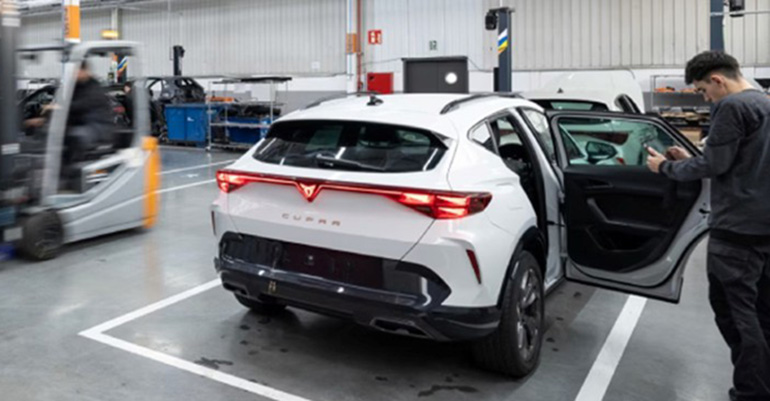 SEAT & CUPRA, referentes en economía circular del plástico en Equiplast 2026