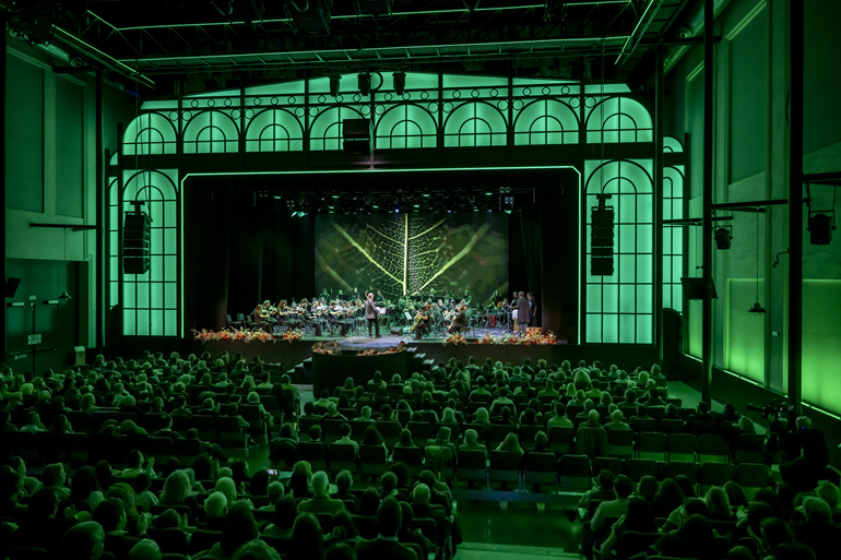 “La Música del Reciclaje” de Ecoembes conquista al público en un concierto de Navidad inolvidable 