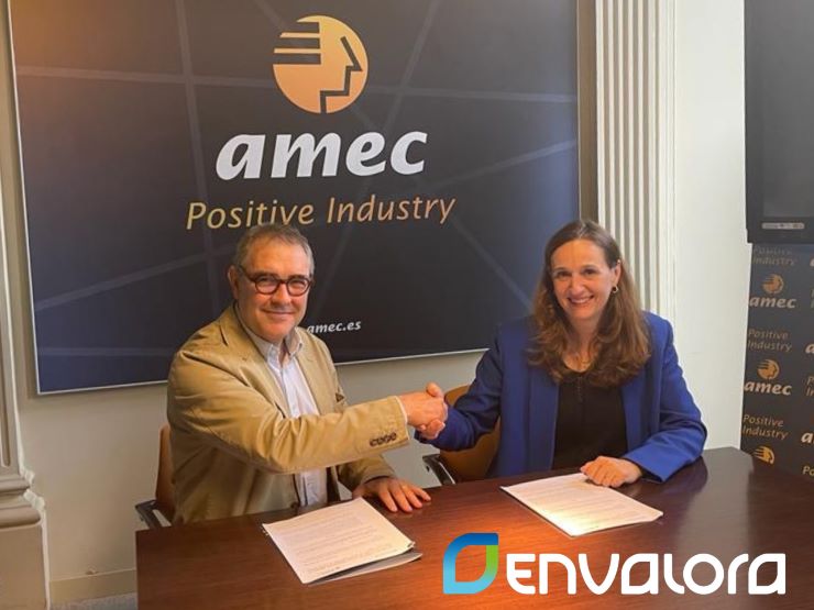 ENVALORA y amec firman un acuerdo para facilitar que sus empresas industriales conozcan sus nuevas obligaciones legales en materia de envases 