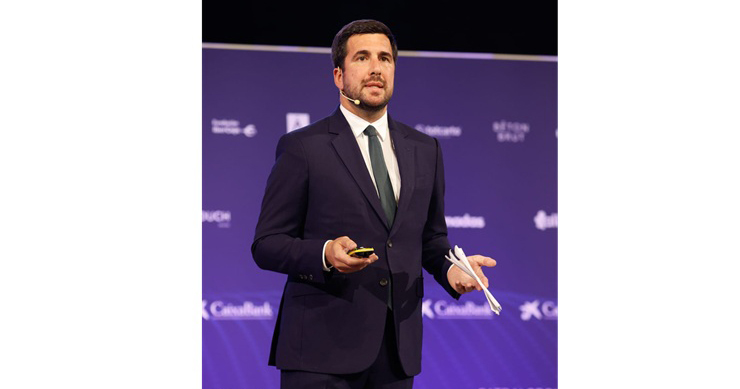 Enrique Riquelme Grupo COX