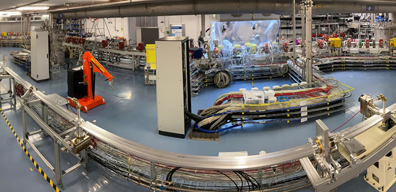 Un acelerador compacto abre una nueva vía para eliminar PFAS del agua contaminada