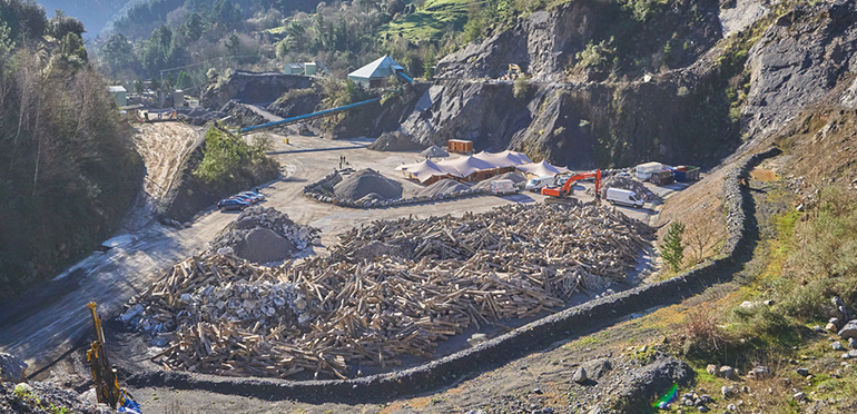 Inaugurada en Güeñes una planta de valorización de residuos de construcción y demolición y de escorias de acería