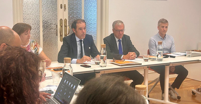 La fotovoltaica bate récords en un contexto de estabilización del sector, con la electrificación y el almacenamiento como palancas de desarrollo futuro