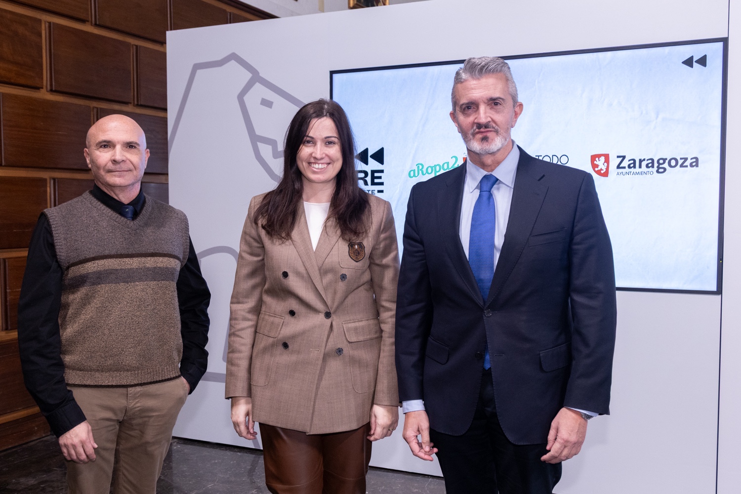 Un proyecto piloto en Zaragoza reforzará el sistema de recogida de los residuos de textil y calzado garantizando su trazabilidad para conseguir un nivel máximo de reutilización