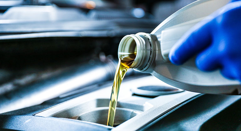 Madrid valoriza el 100% del aceite industrial usado y recupera más de 9.000 toneladas