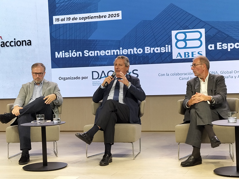 DAQUAS impulsa la cooperación internacional y acoge una misión brasileña para mostrar la excelencia española en gestión del agua urbana
