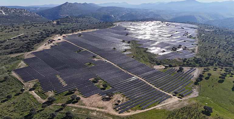 Aldesa construirá un parque solar híbrido de más de 160 millones de euros en México