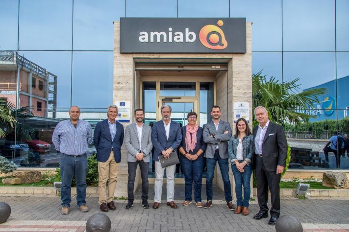 REPETCO firma un acuerdo de colaboración con  AMIAB para incorporar a 25 personas con discapacidad a sus equipos