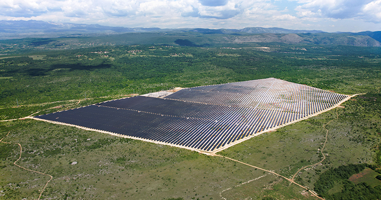 AIKO conecta la primera planta solar utility de Europa con tecnología Back Contact