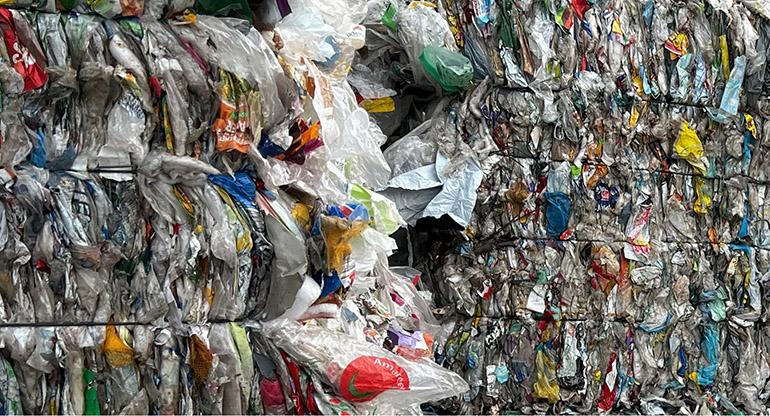 Pioneros en la circularidad del reciclaje de film plástico: cómo AB Plasta y TOMRA están marcando nuevos estándares en los países bálticos