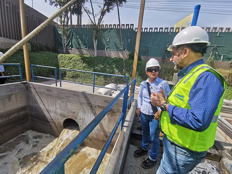 Canal de Isabel II implanta en Perú el sistema Vigía de rastreo y alerta de COVID-19 en aguas residuales