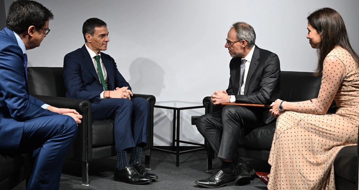 Amazon invierte 33.700 millones en España con foco en energía renovable, eficiencia hídrica e innovación sostenible