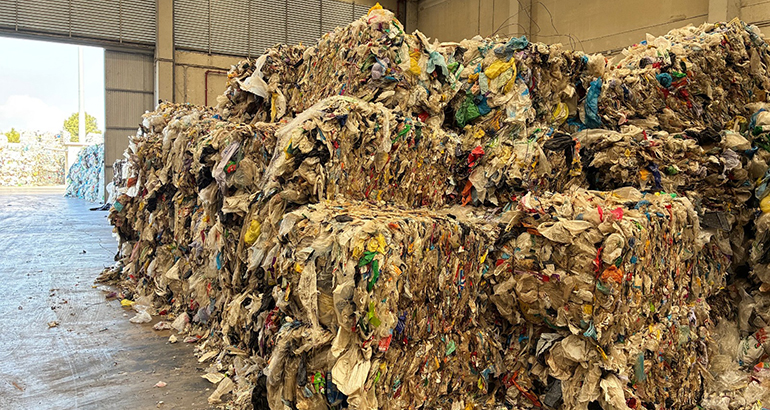 Eslava Plásticos muestra su apuesta por la innovación y la economía circular durante la visita de la Dirección General de Industria
