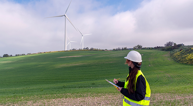  El número de trabajadores del sector de la energía se dispara en España con un aumento del 15,6% en 2024.