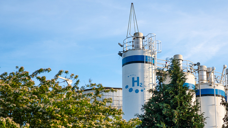 España impulsa el hidrógeno verde y la descarbonización industrial con 490,5 millones del PRTR