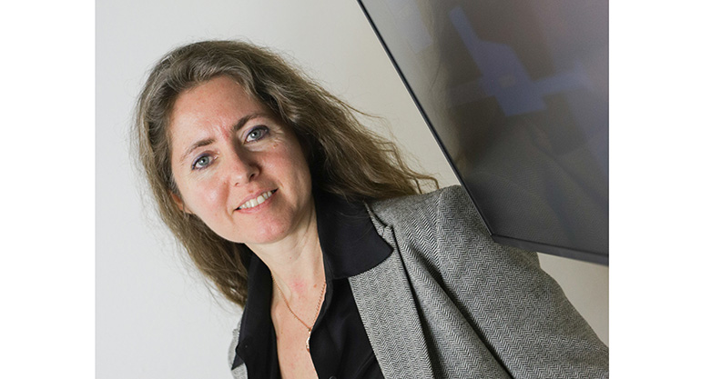 Entrevista | Interview ALICIA PÉREZ  BALLESTER