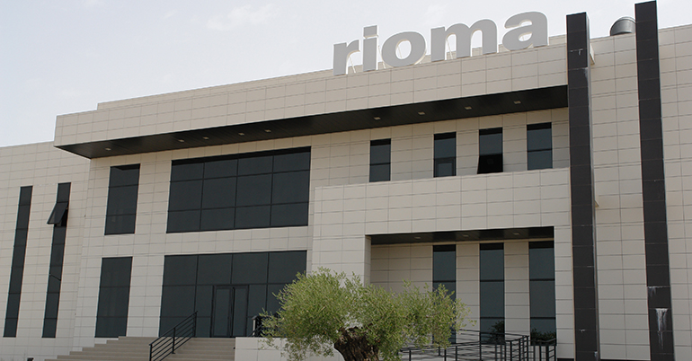 Rioma se suma a RE-VISTE para avanzar hacia un modelo más sostenible y circular en el sector textil