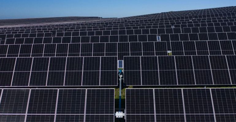 OHLA impulsa su crecimiento en energía solar con cuatro nuevos parques fotovoltaicos por 100 millones de euros en España