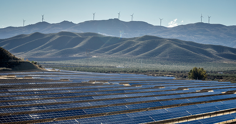 Grenergy y CATL sellan una alianza estratégica para impulsar 1,5 GWh de almacenamiento energético en España