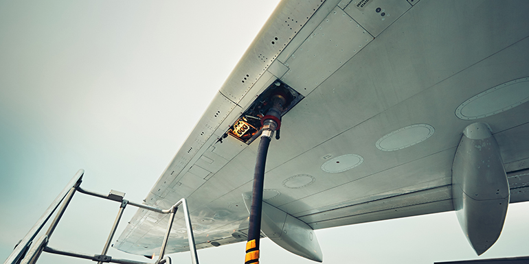 Bioplat, Biocirc y CIEMAT lanzan el primer curso especializado en combustibles sostenibles para aviación