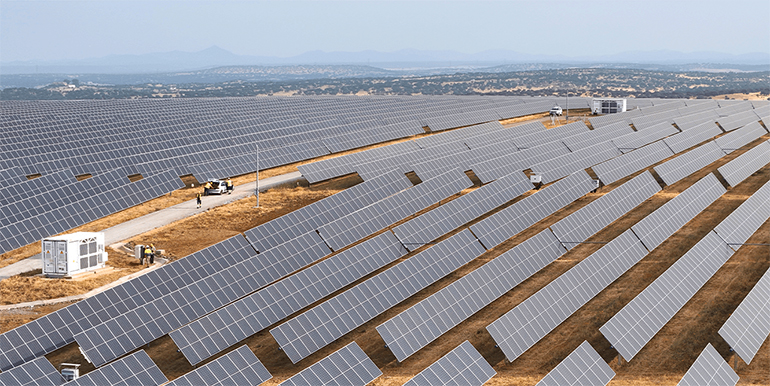 Seguidor solar vs estructura fija fotovoltaica: ¿cuál elegir según tu proyecto fotovoltaico?