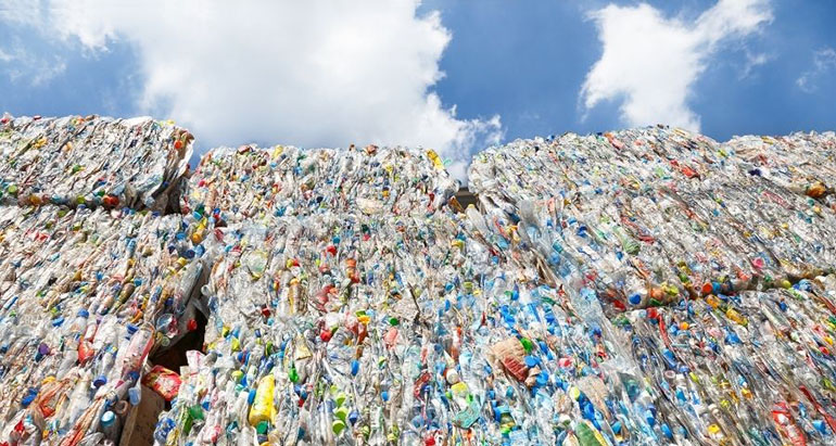 La acreditación, herramienta al servicio de las políticas públicas contra la contaminación por plásticos 
