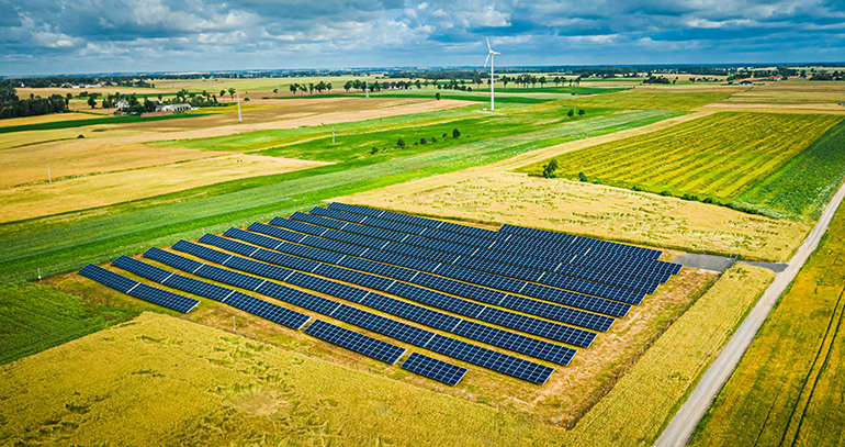 La generación renovable cubrió el 54,9 % de la demanda eléctrica nacional en 2023