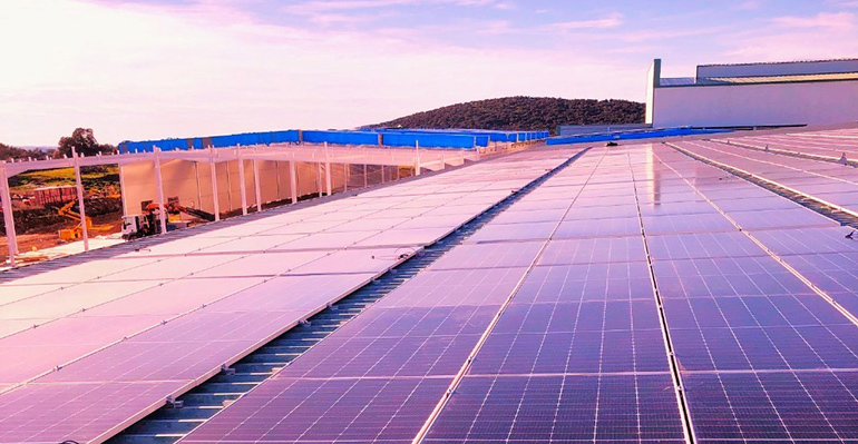 Resilux implanta una nueva planta fotovoltaica de la mano de Endesa