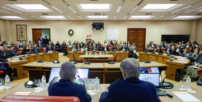 Parques fotovoltaicos impulsan biodiversidad y desarrollo rural en España
