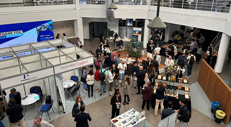 Un centenar de especialistas internacionales abordan los retos y avances en la caracterización de materiales plásticos en CHARPLAST