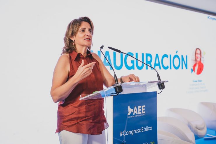 teresa ribera congreso eólico AEE