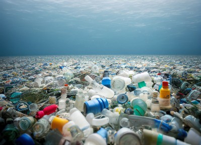Colombia, Jamaica y Panamá se unen para reducir la contaminación por plásticos de zonas costeras y urbanas