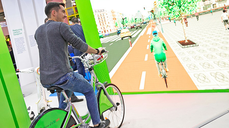Tomorrow. Mobility traza la ruta hacia un futuro mejor con transporte ecológico e inteligente